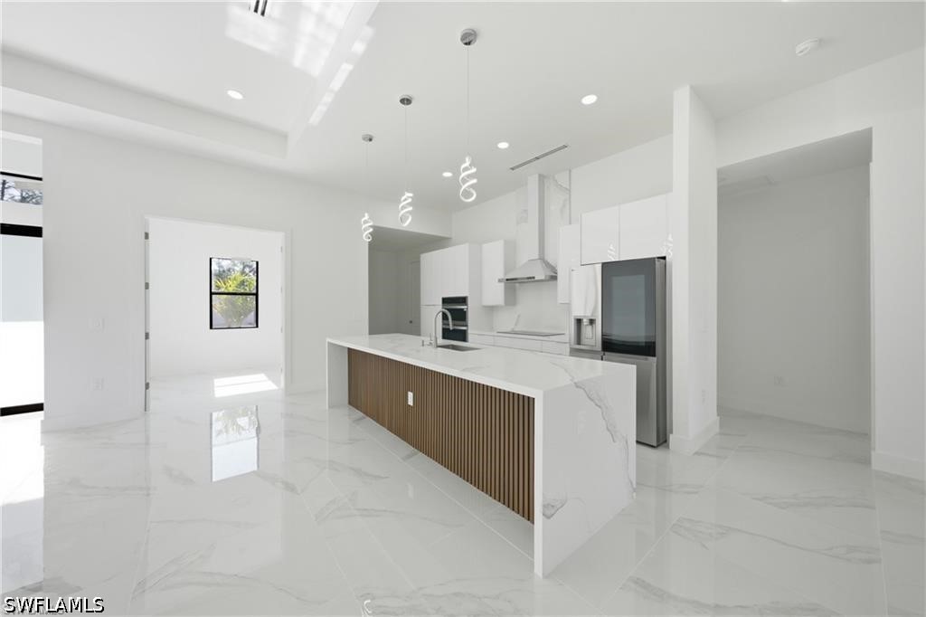 3 Bed SingleFamilyResidence for Sale in Lehigh Acres, photo 5