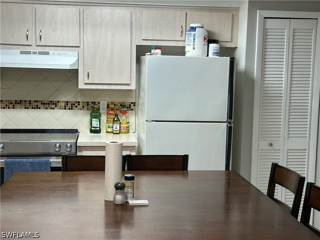 4 Bed Duplex for Sale in Cape Coral, photo 5