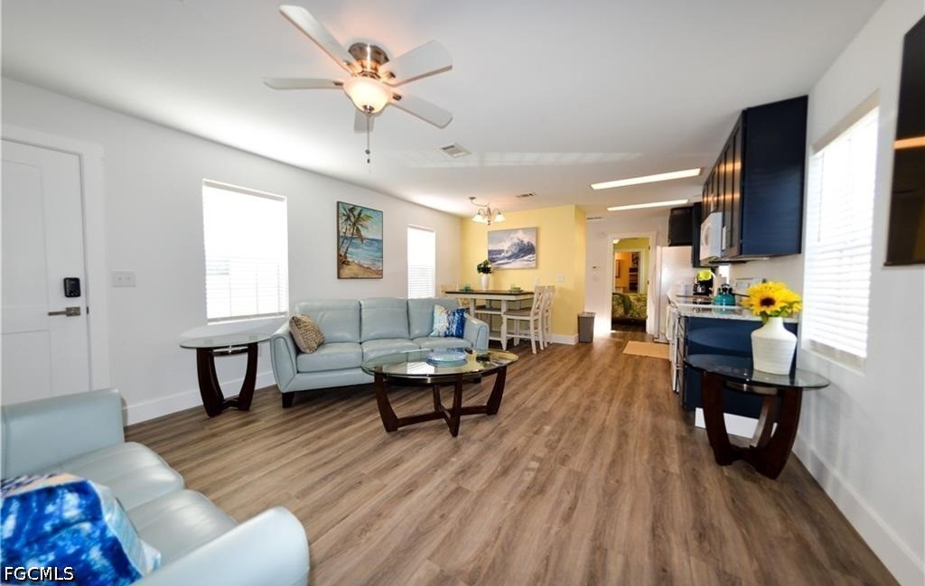 2 Bed ManufacturedHome for Sale in Helen Lane Condo Rv, photo 5