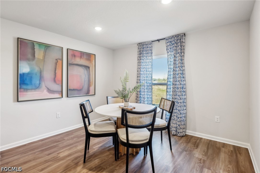 3 Bed SingleFamilyResidence for Sale in Lehigh Acres, photo 5