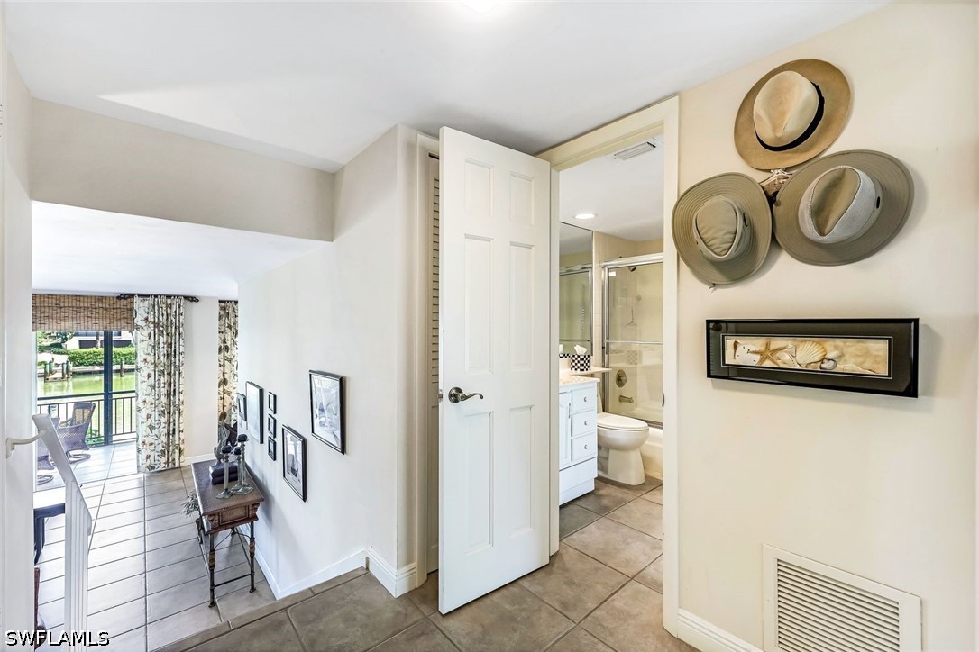 2 Bed Waterfront Home for Sale in Indies West, photo 5