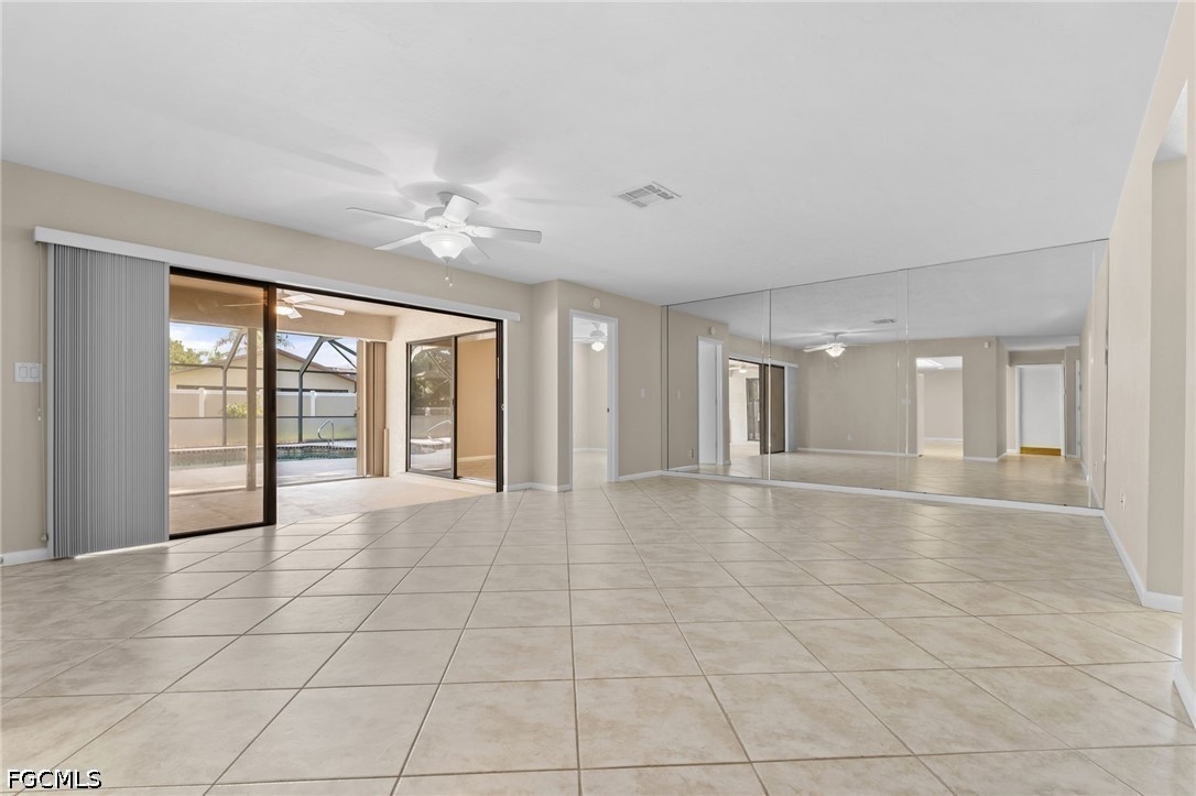 3 Bed Pool Home for Sale in Cape Coral, photo 5