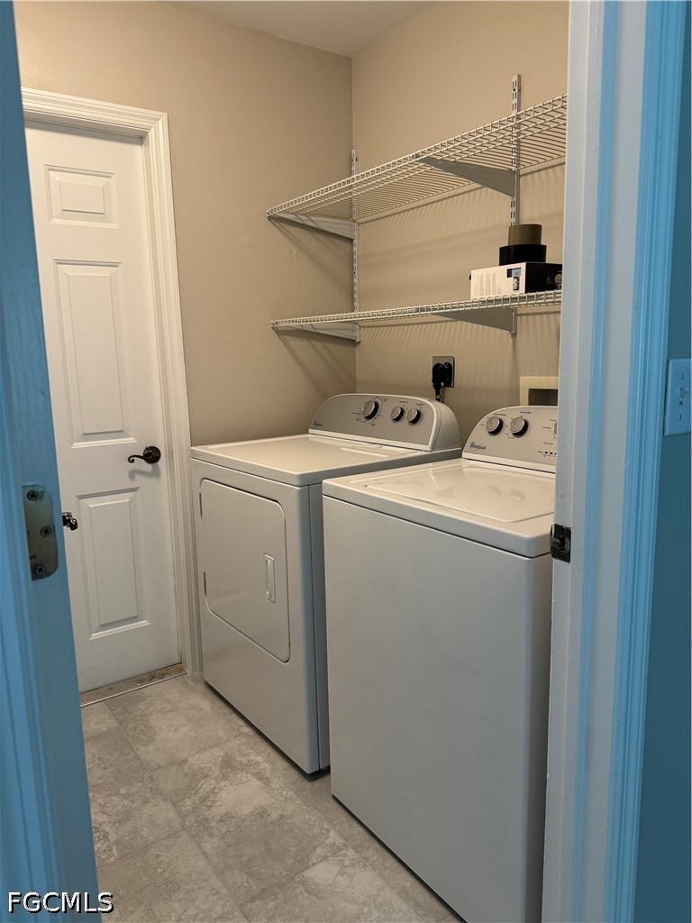 3 Bed SingleFamilyResidence for Sale in Cape Coral, photo 5