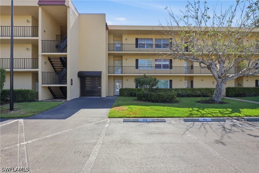 2 Bed Condominium for Sale in Forest Lakes, photo 5