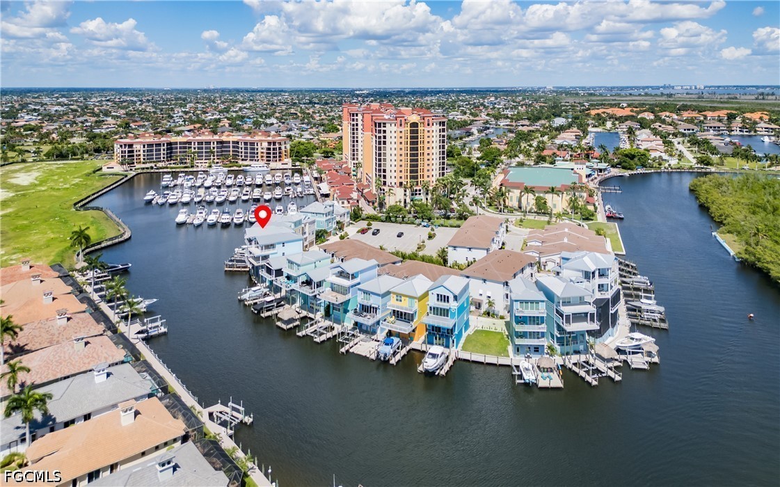 4 Bed Waterfront Home for Sale in Cape Coral, photo 5