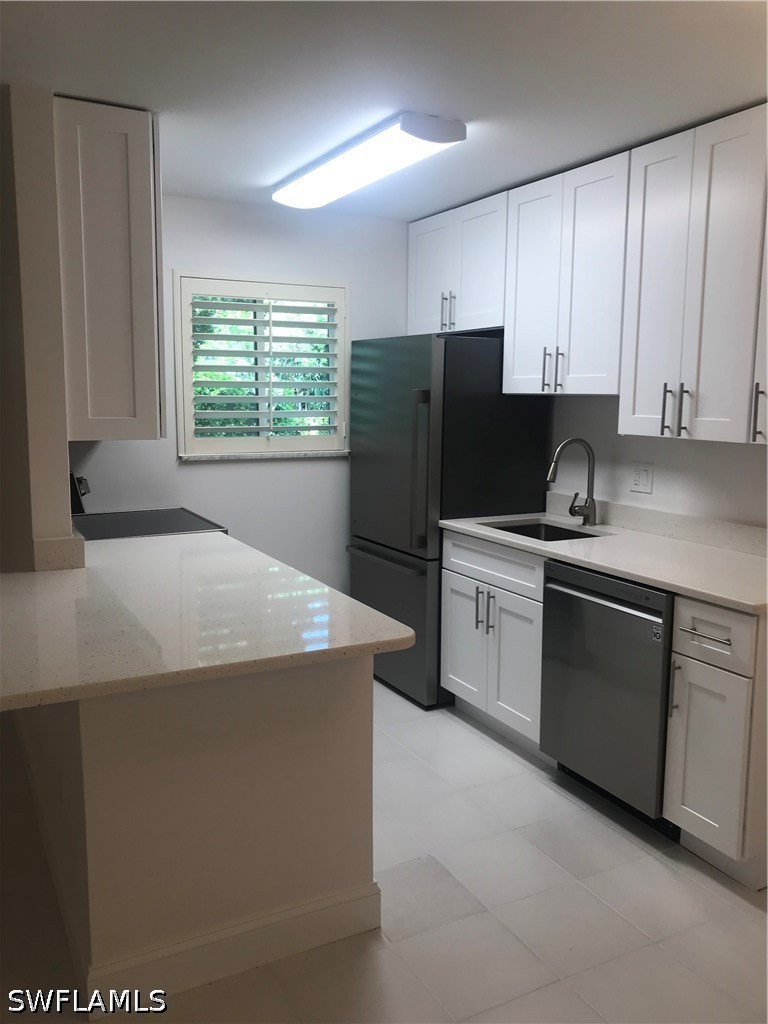 2 Bed Condominium for Sale in Naples, photo 5
