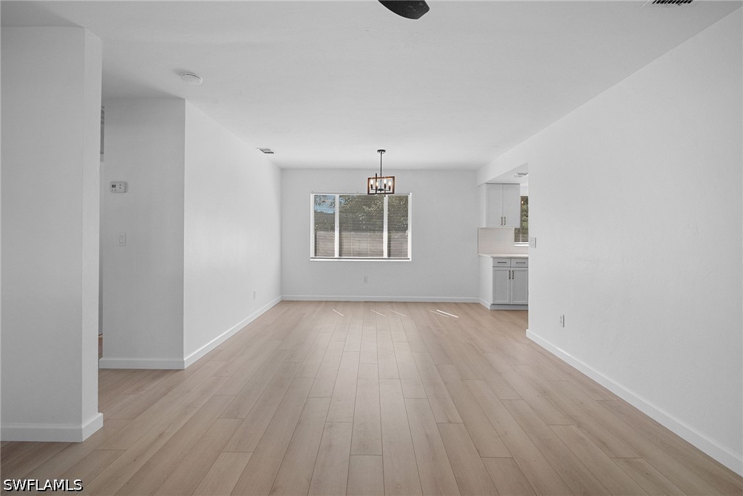 3 Bed SingleFamilyResidence for Sale in Fort Myers, photo 5