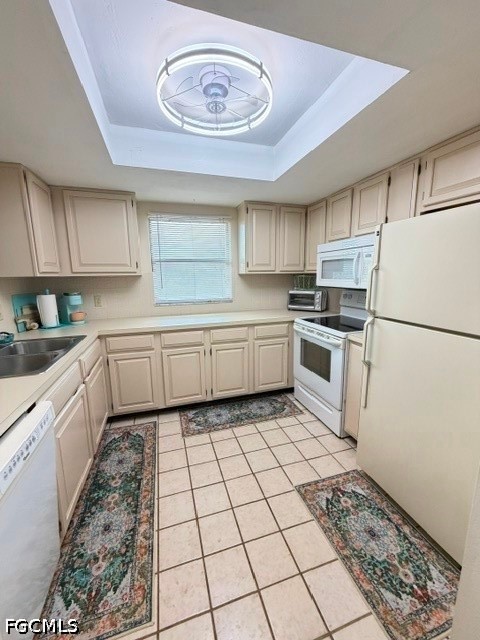 2 Bed Waterfront Home for Sale in Cape Coral, photo 5