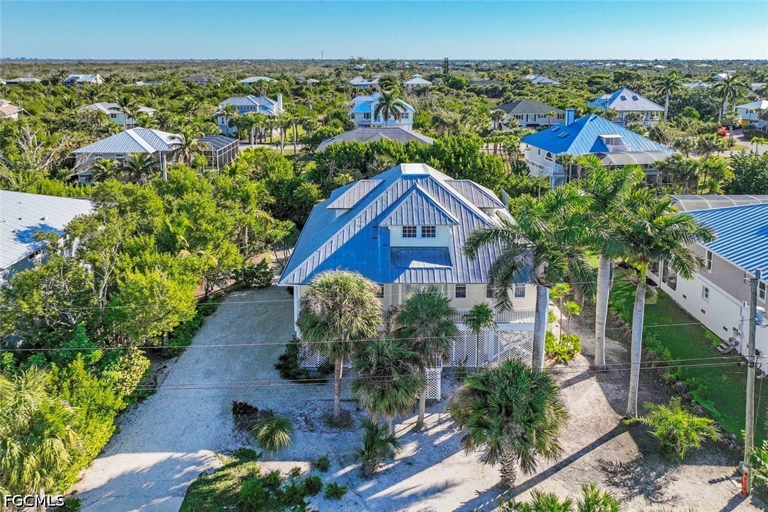 4 Bed Pool Home for Sale in Sea Oats, photo 5