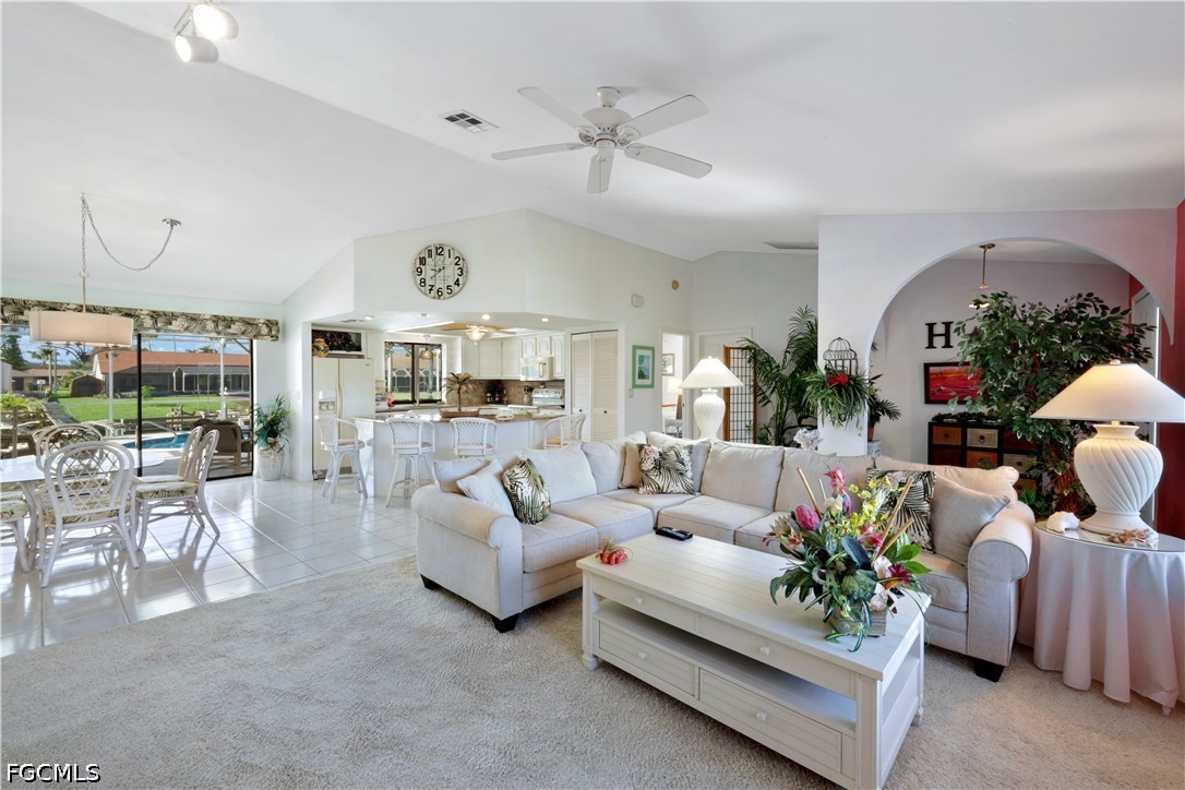 3 Bed Pool Home for Sale in Cape Coral, photo 5