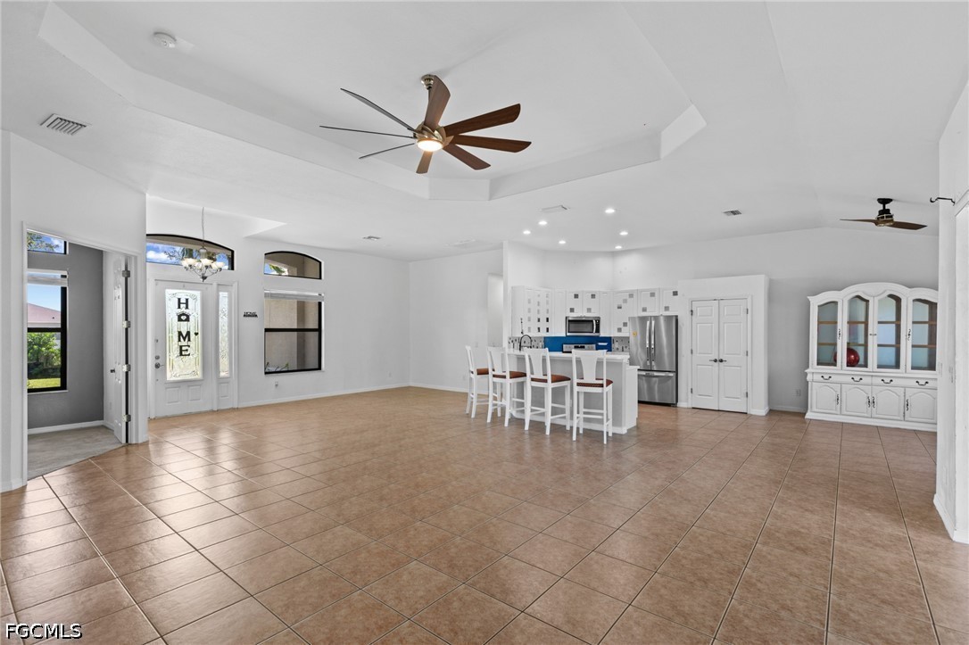 3 Bed SingleFamilyResidence for Sale in Cape Coral, photo 5