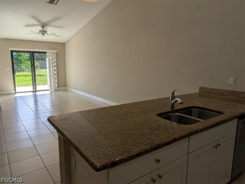 3 Bed Duplex for Sale in Cape Coral, photo 5