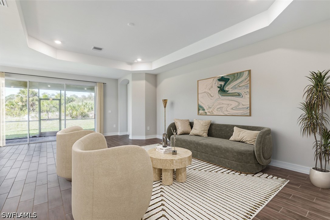 3 Bed Waterfront Home for Sale in North Fort Myers, photo 5