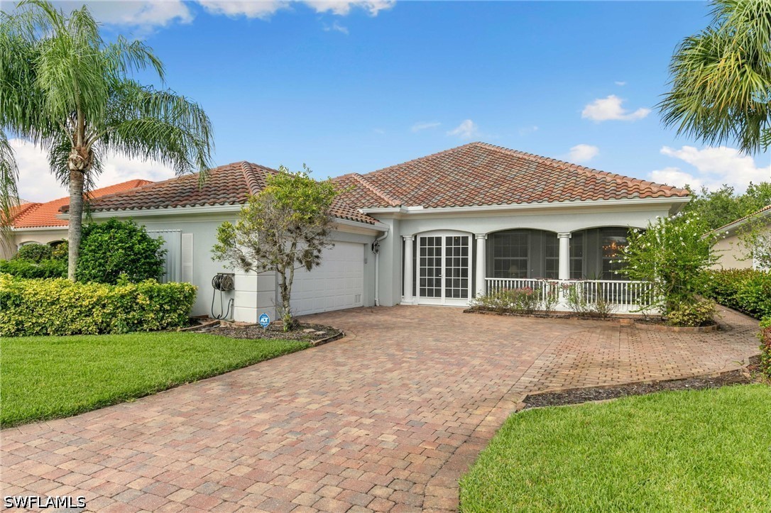 3 Bed Pool Home for Sale in Verona Walk, photo 5