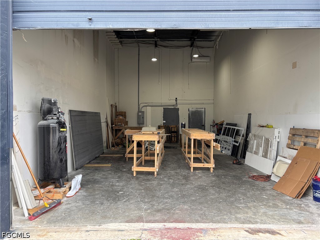 Office for Sale in Cape Coral, photo 5