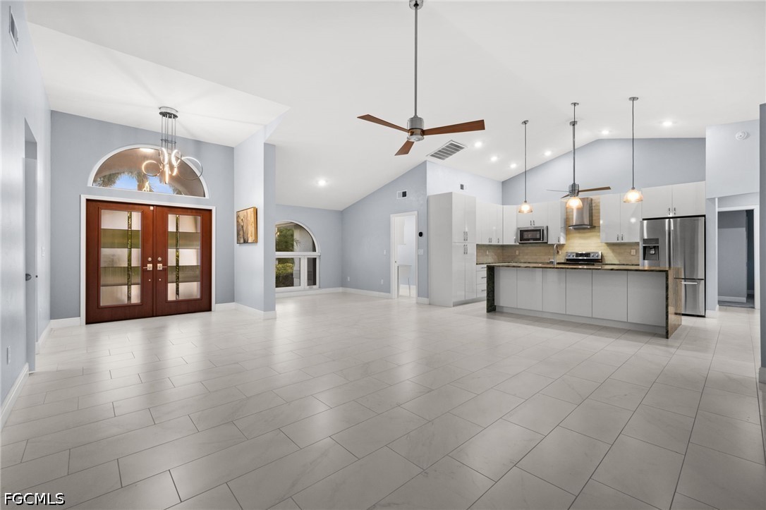 3 Bed Pool Home for Sale in St James City, photo 5