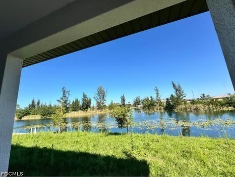 3 Bed Waterfront Home for Sale in Cape Coral, photo 5