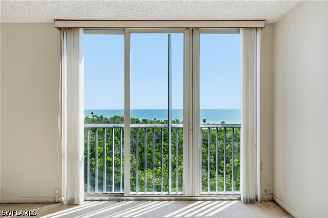 2 Bed Pool Home for Sale in Vanderbilt Towers, photo 5