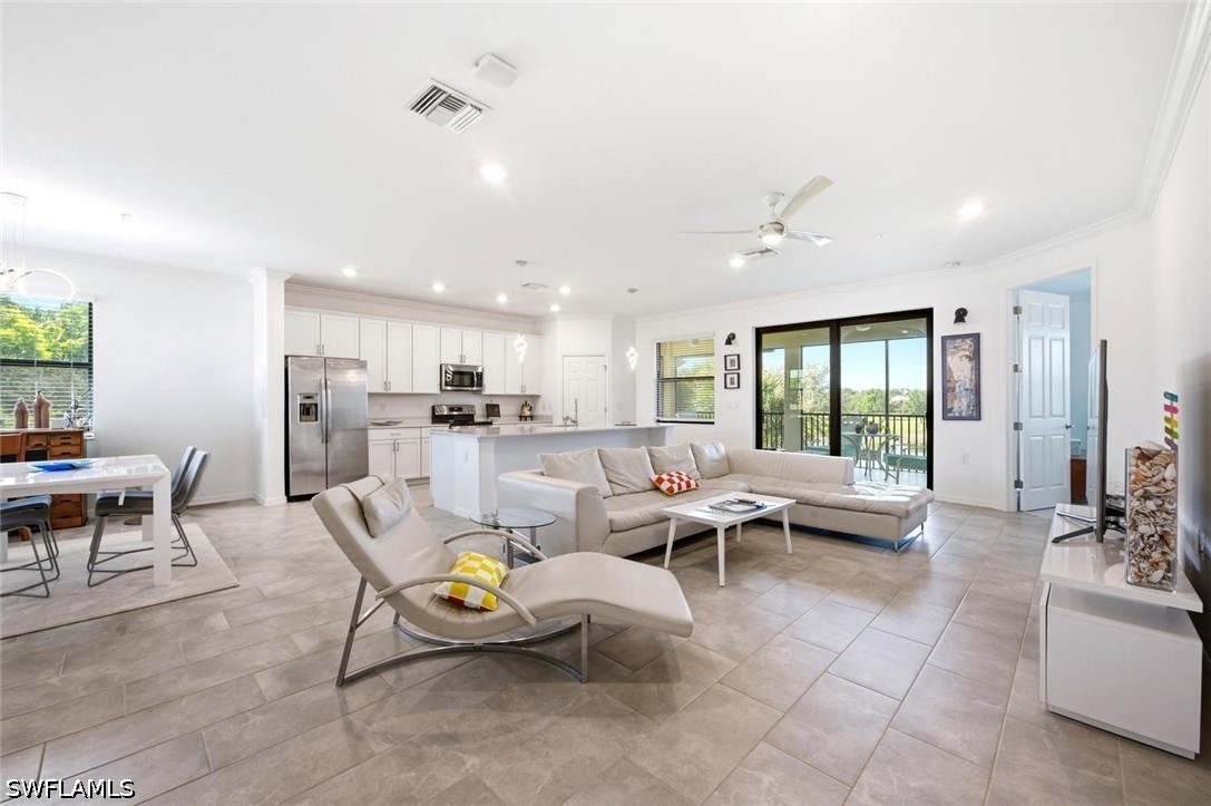 3 Bed Waterfront Home for Sale in Lamorada, photo 5