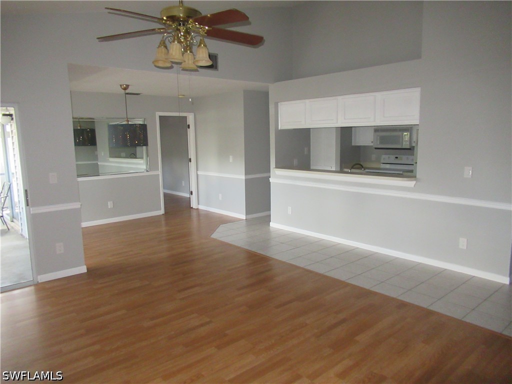 2 Bed Attached for Sale in Timberwood Village, photo 5