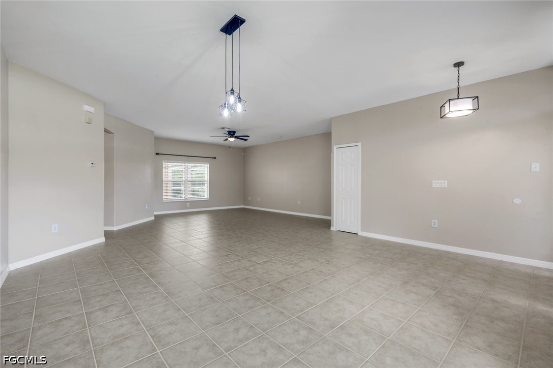 3 Bed Pool Home for Sale in Hawk'S Preserve, photo 5