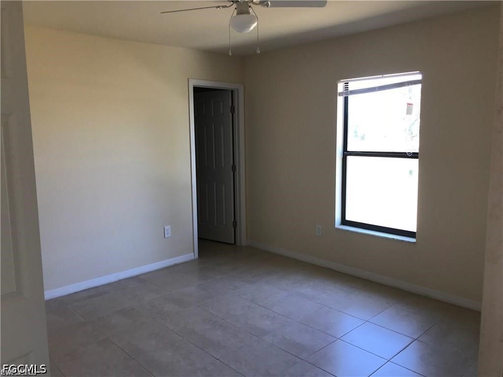 3 Bed Duplex for Sale in Cape Coral, photo 5
