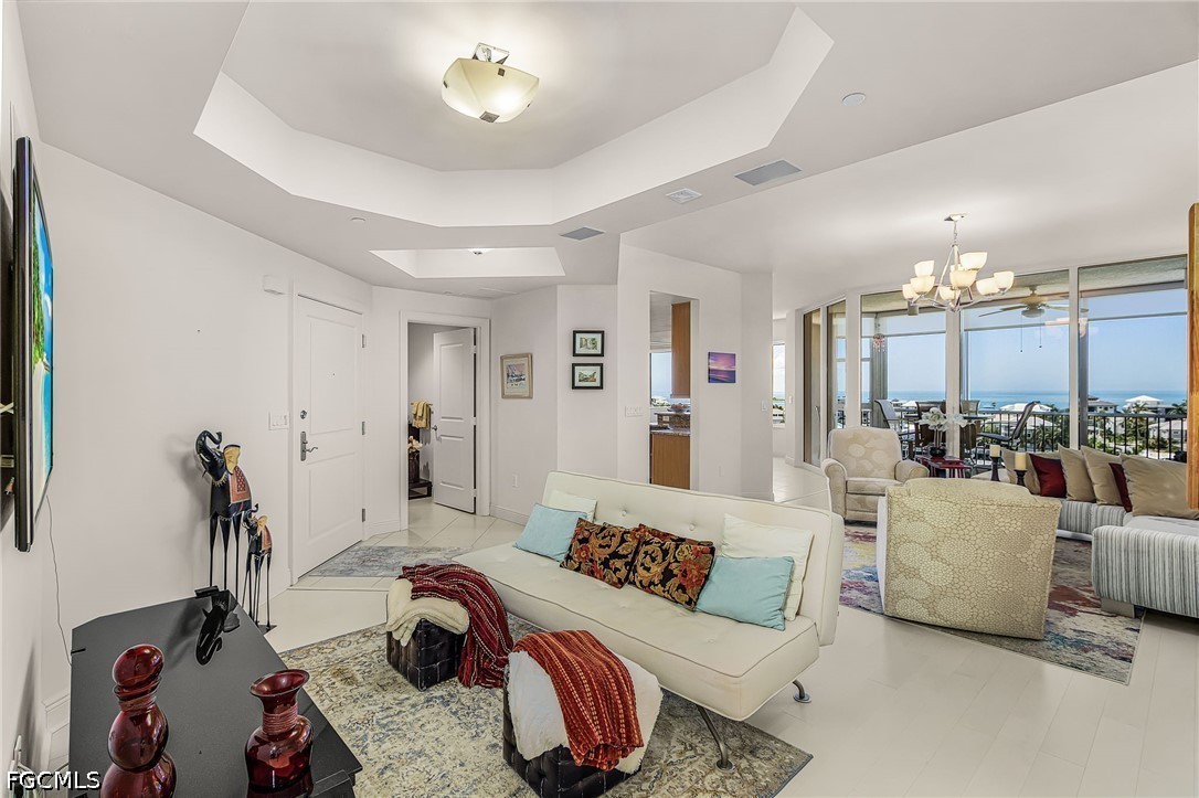 3 Bed Waterfront Home for Sale in Waterside At Bay Beach, photo 5