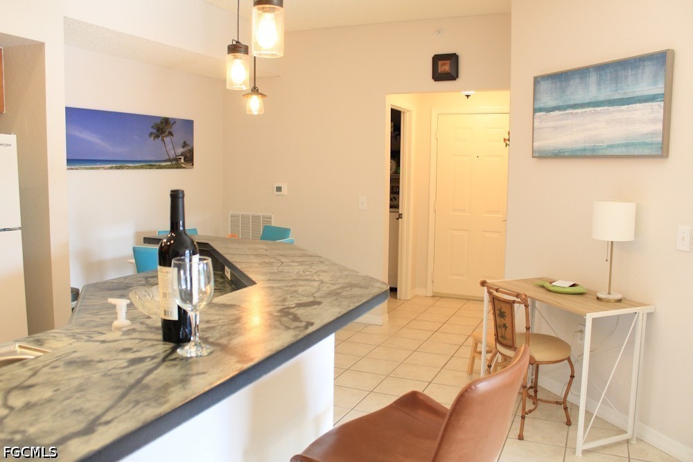 1 Bed Condominium for Sale in Fort Myers, photo 5