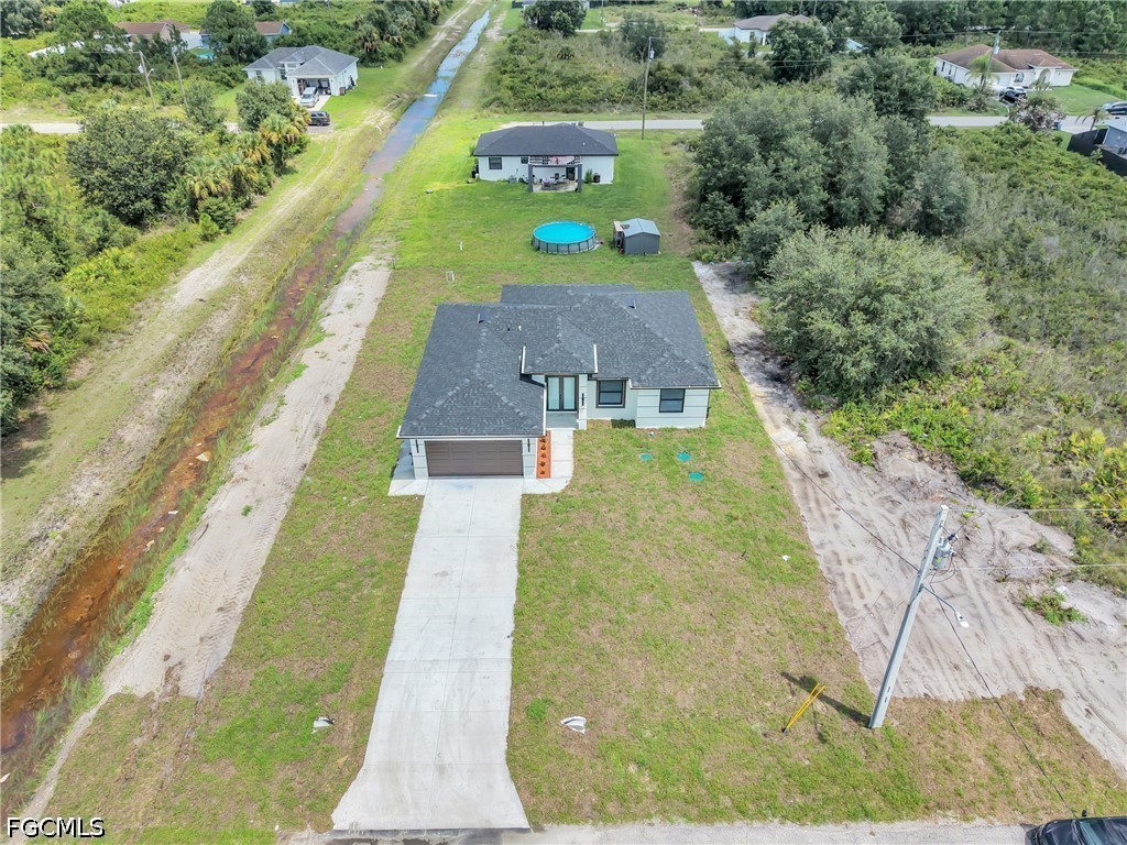 4 Bed SingleFamilyResidence for Sale in Lehigh Acres, photo 5