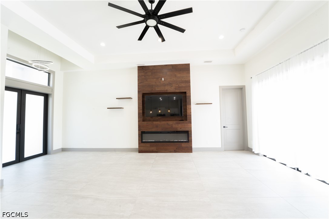 3 Bed Pool Home for Sale in Cape Coral, photo 5