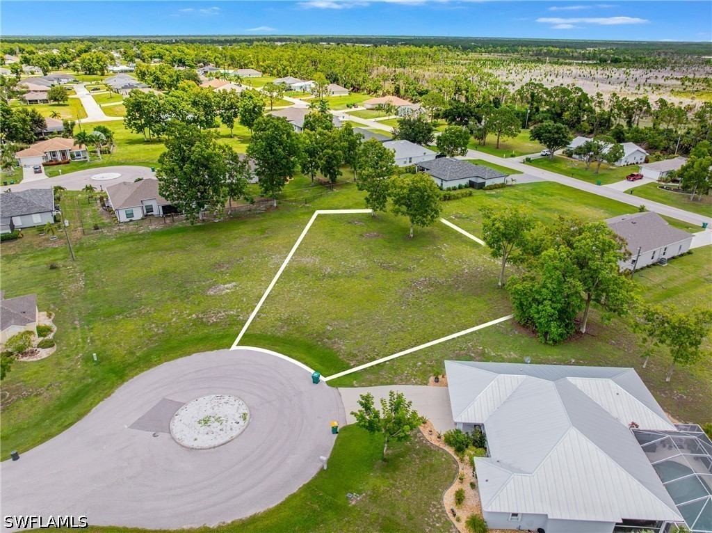 Residential for Sale in Burnt Store Village, photo 5