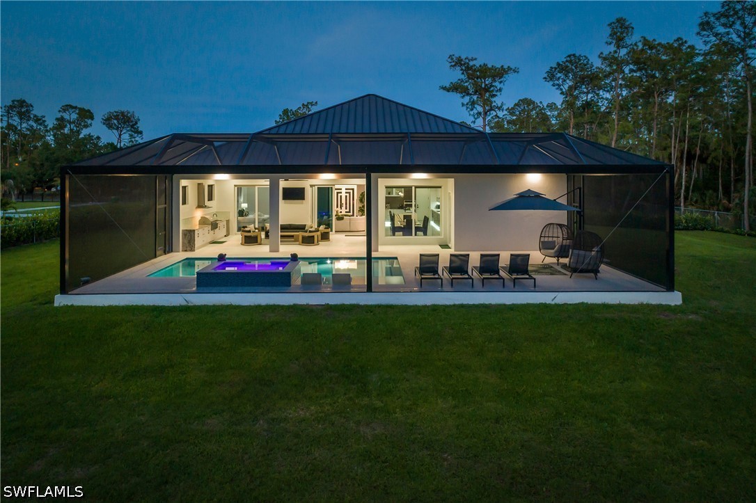 3 Bed Pool Home for Sale in Naples, photo 5