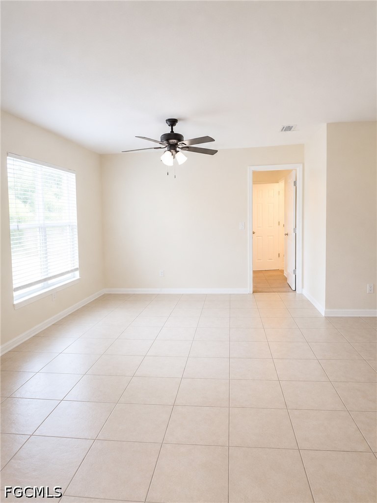 4 Bed SingleFamilyResidence for Sale in Cape Coral, photo 5