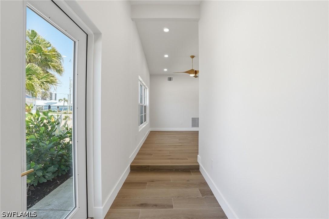 3 Bed Waterfront Home for Sale in Laguna Shores, photo 5