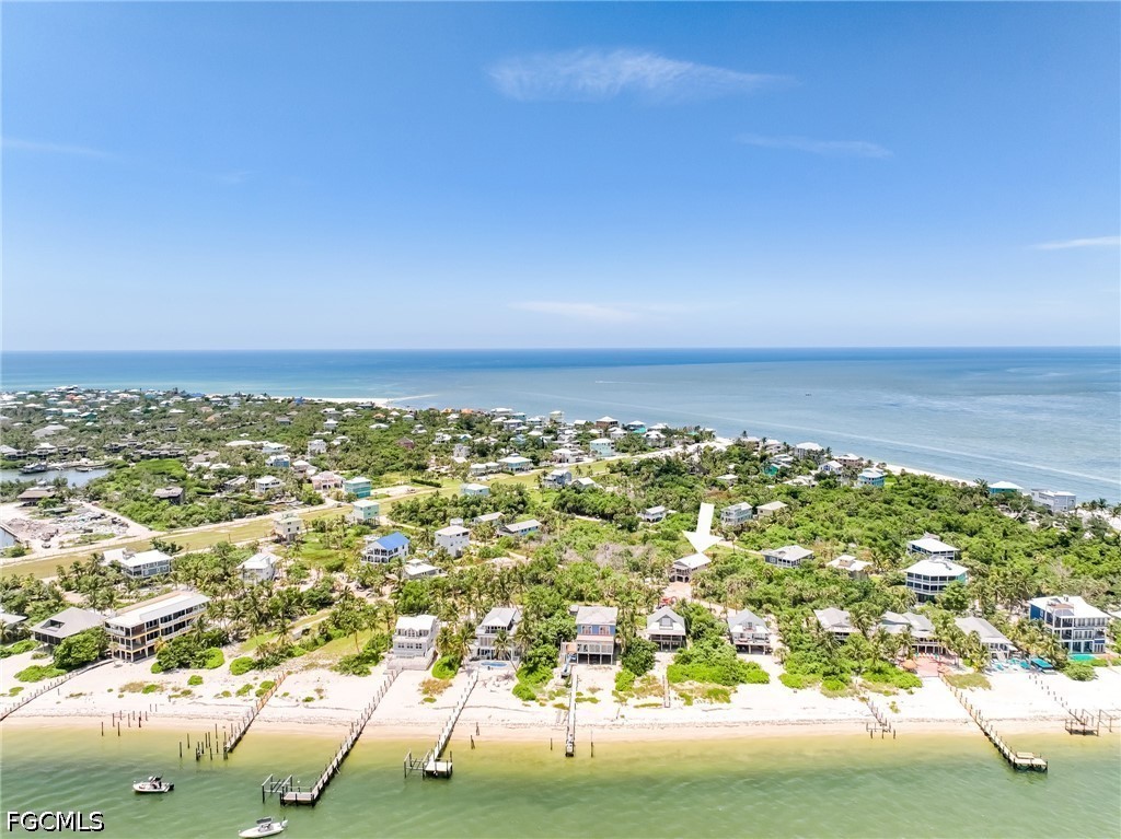 2 Bed SingleFamilyResidence for Sale in Upper Captiva, photo 5