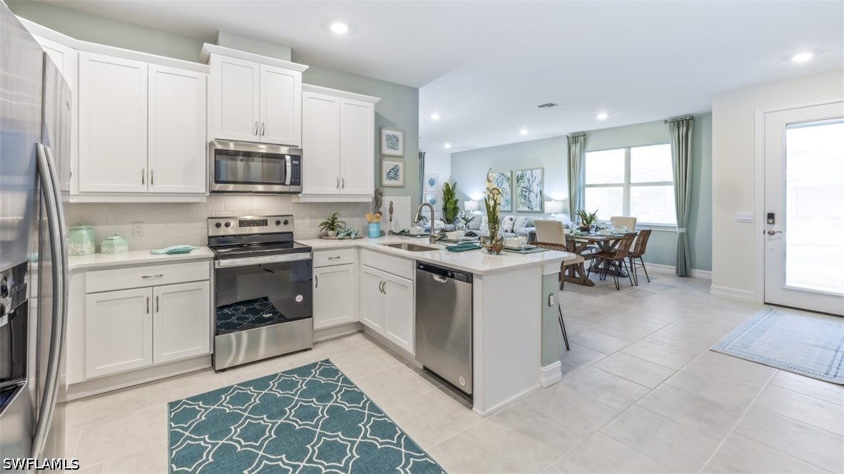 2 Bed Attached for Sale in North Fort Myers, photo 5