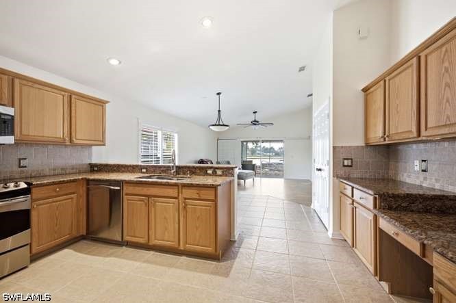 4 Bed Pool Home for Sale in Valencia Lakes, photo 5