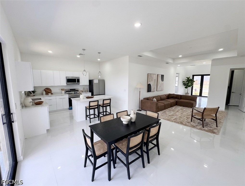 4 Bed SingleFamilyResidence for Sale in Cape Coral, photo 5