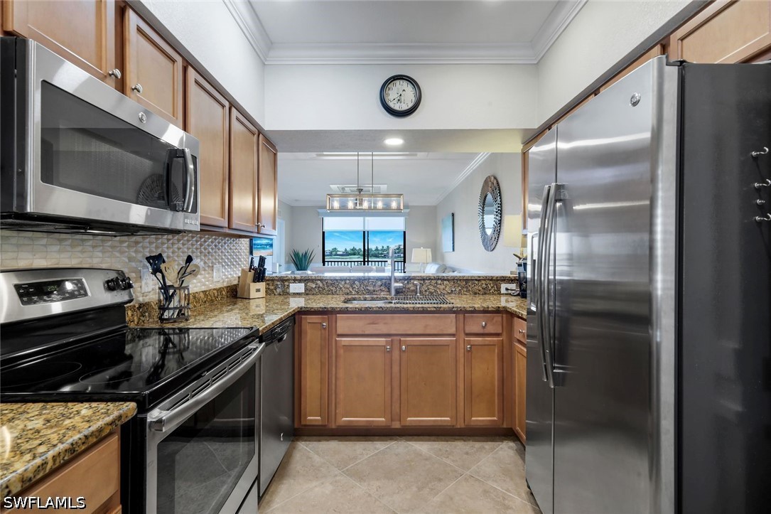 2 Bed Condominium for Sale in Bonita Springs, photo 5