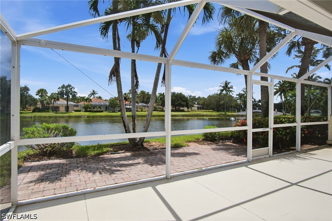 2 Bed Waterfront Home for Sale in Island Walk, photo 5