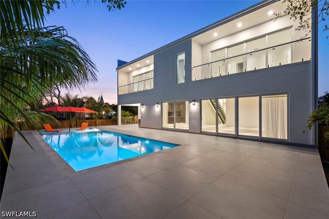 5 Bed Pool Home for Sale in Marco Beach, photo 5