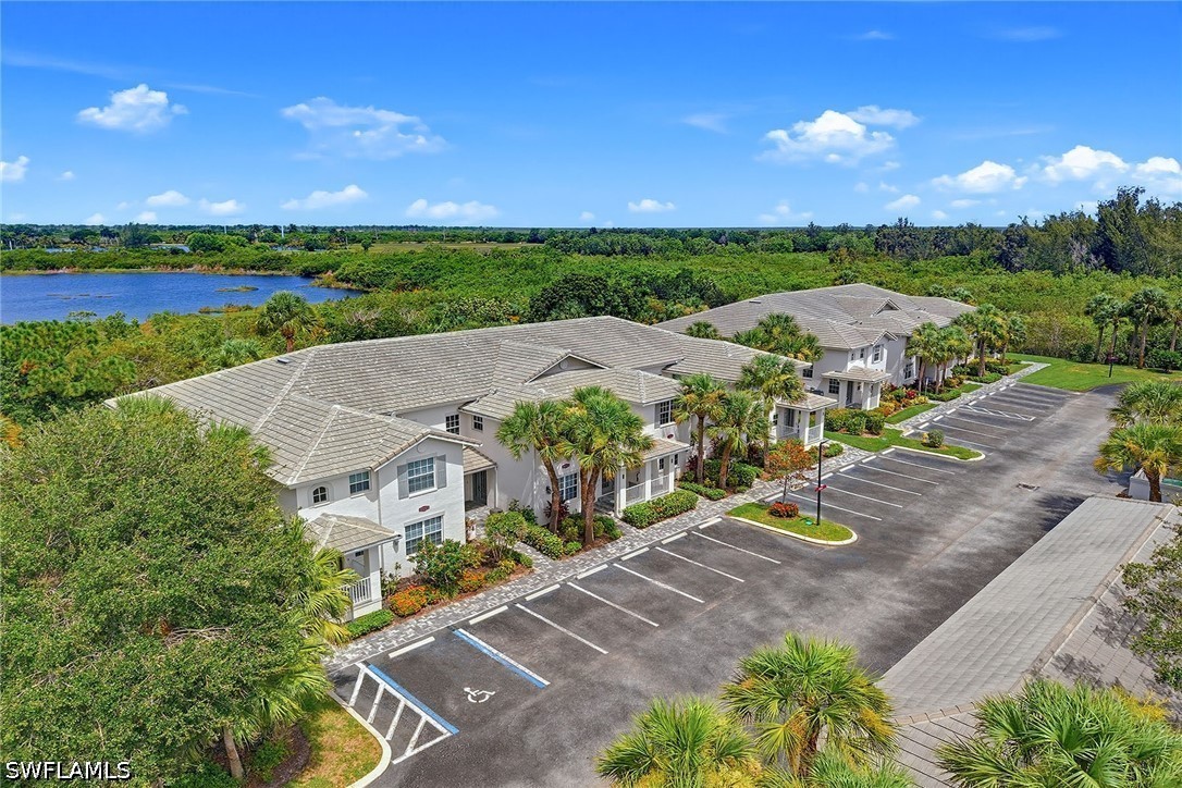 3 Bed Condominium for Sale in Whisper Trace, photo 5