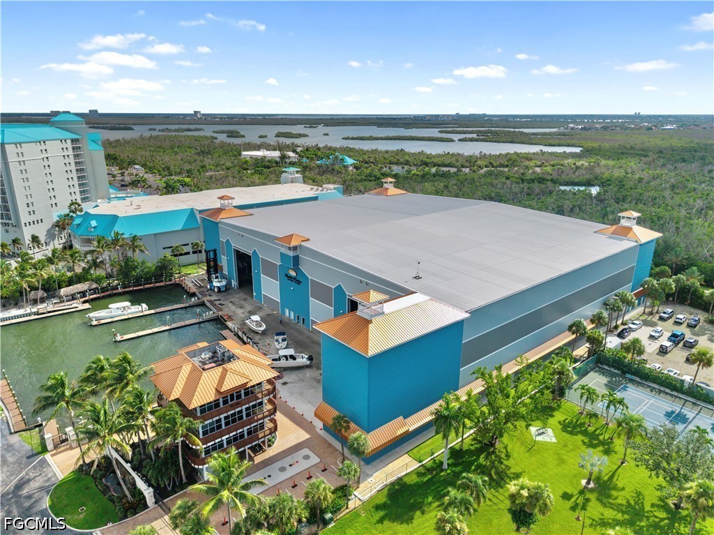 Waterfront Home for Sale in Fort Myers, photo 5