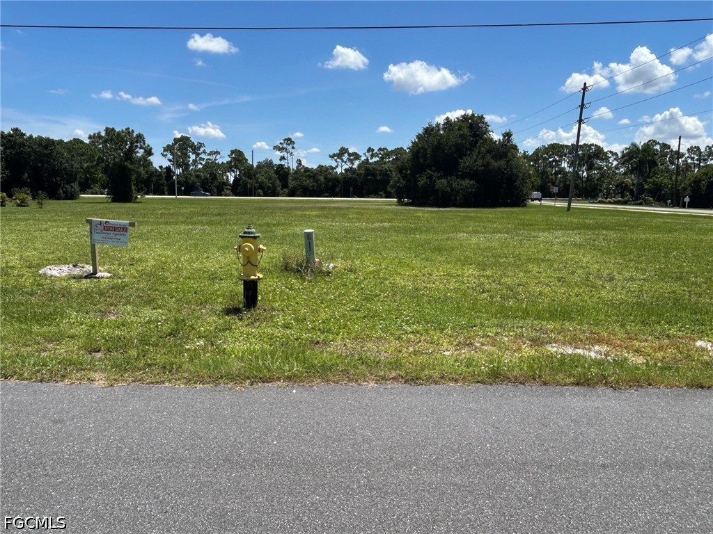 Residential for Sale in Burnt Store Lakes, photo 5