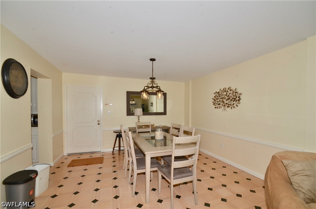 1 Bed Condominium for Sale in Venetian Bayview, photo 5