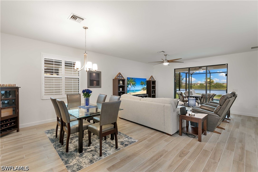 4 Bed Pool Home for Sale in Naples, photo 5