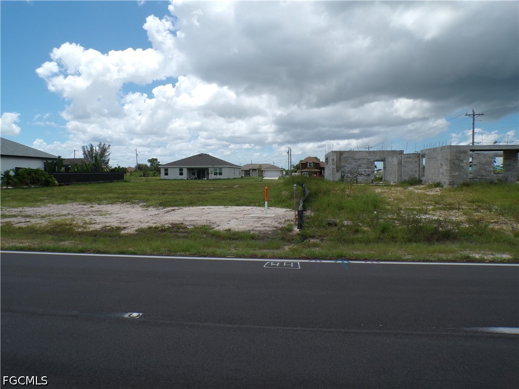 Residential for Sale in Cape Coral, photo 5