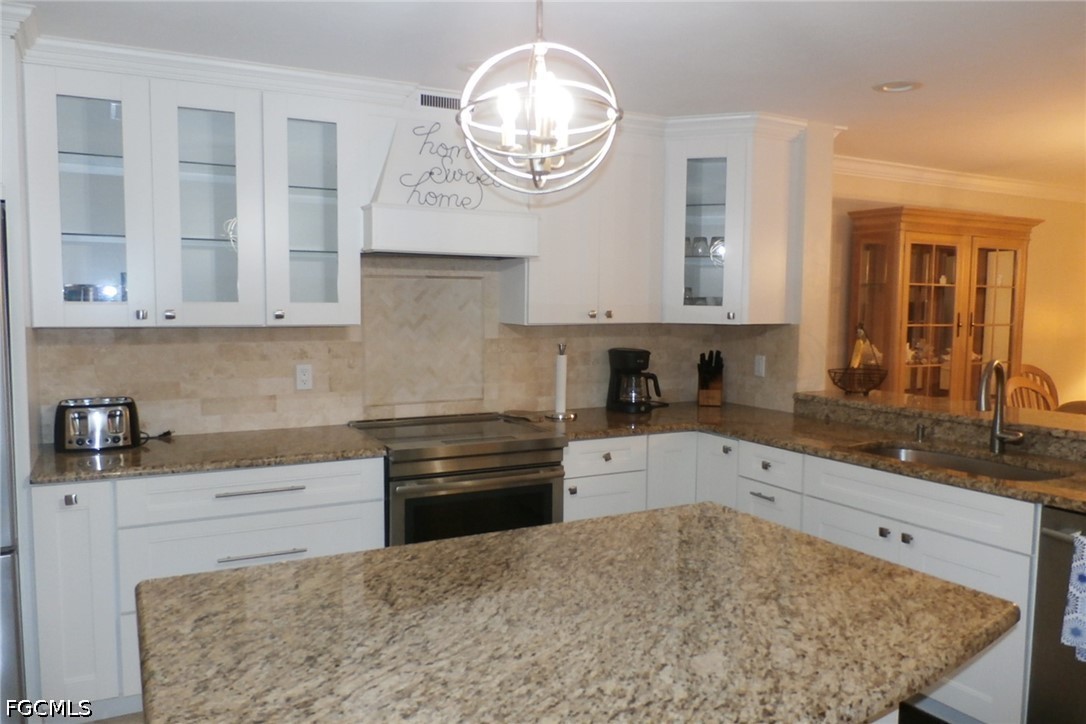2 Bed Waterfront Home for Sale in Terrace, photo 5