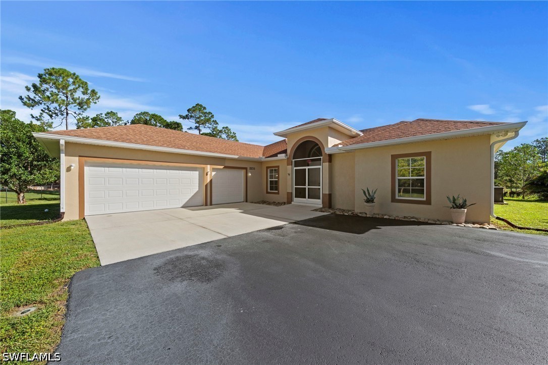 3 Bed Waterfront Home for Sale in Naples, photo 5