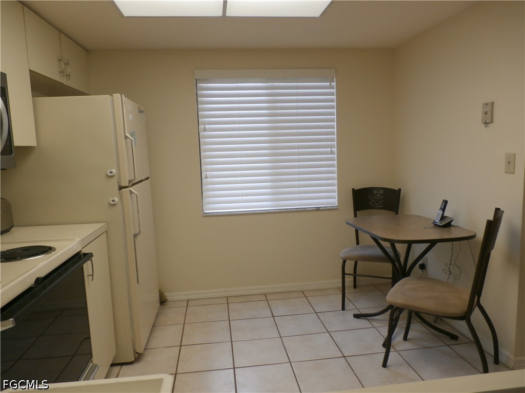 2 Bed Condominium for Sale in Cinnamon Cove, photo 5